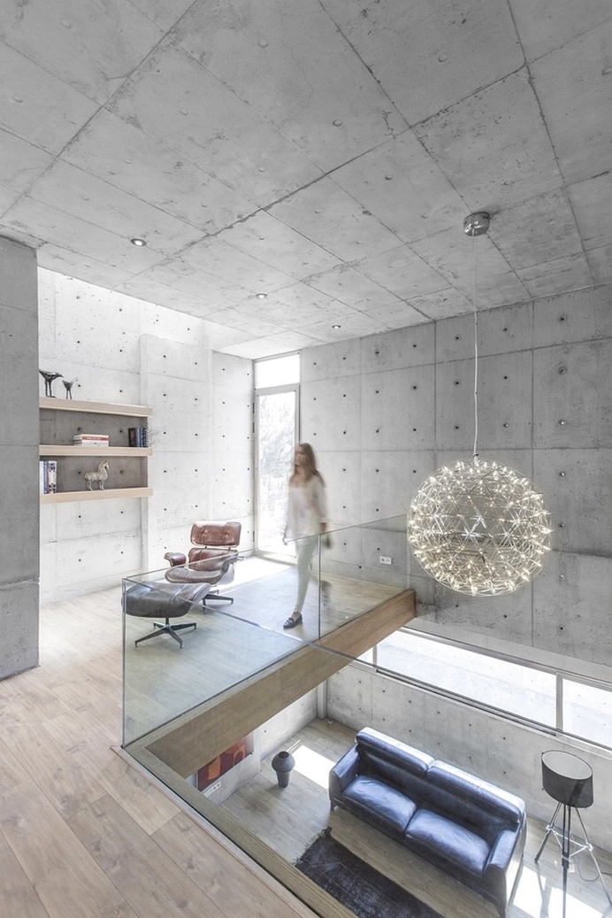 Isfahan House by Bracket Design Studio / Iran