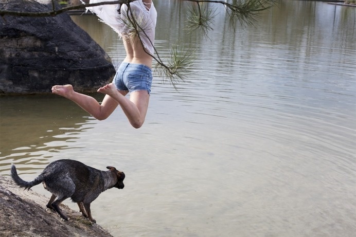 Alice Védrine #water #photo #jump #joy #dog