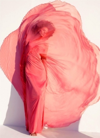 Sara Lindholm - thecysight: Freja Beha Erichsen by Sølve Sundsbø... #beha #slve #erichsen #harpers #freja #sundsb #bazaar