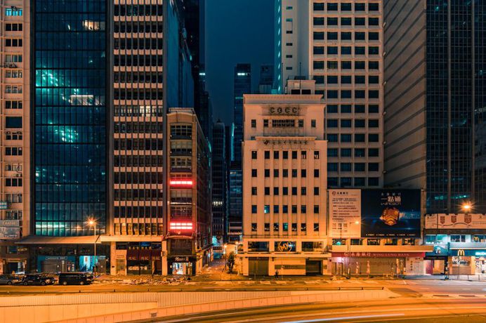 Hong Kong - The Tiny House Project: Urban Photography by Nikolaus Gruenwald