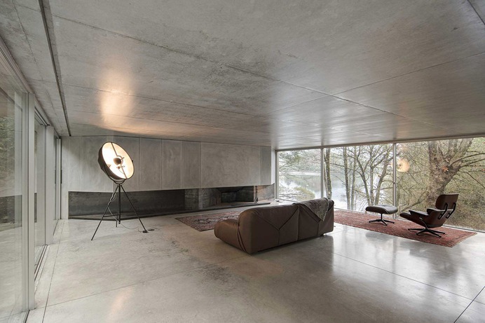 Casa na Caniçada by Carvalho Araújo
