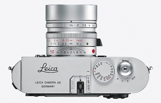 img19711.jpg 600 × 387 pixels #camera #design #leica #photography #metal