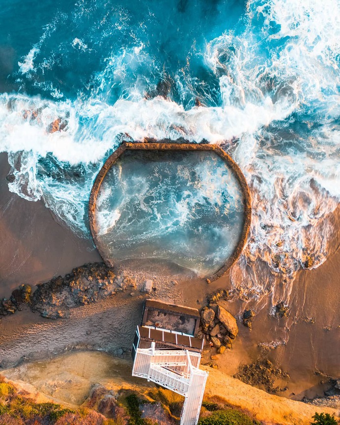 // ocean pool — the perfect place to cool off from the summer heat. . it has always fascinated me how the ocean is constantly changing. with the perpetual cycles of high and low tides, a beach can look one way today and then entirely different a week later. . it is this ever changing nature of the ocean that leads me to back to the same old beach i've been to countless times, only to discover what i had missed all this time. by @derekrliang