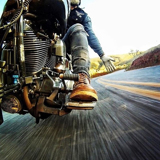 👊🏼@marcelodiogo killing it with his GoPro - Road Pics 📸 #RideFarRideFree Bobber Chopper Harley Davidson Motorcycle Lifestyle Custom