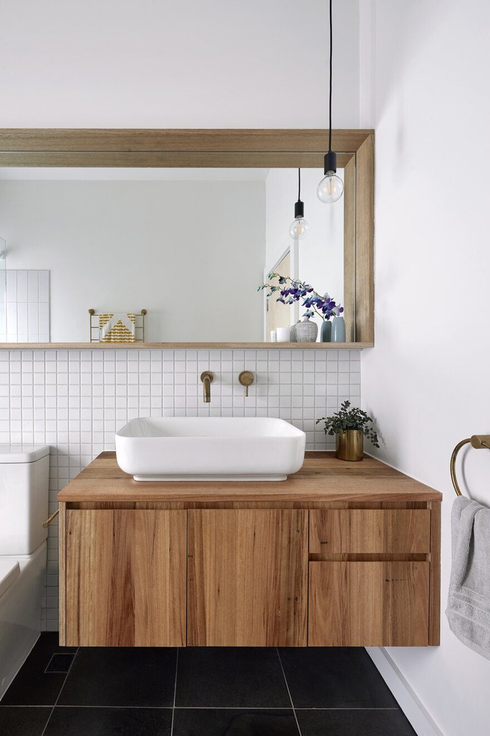 bathroom / Native Design Workshop