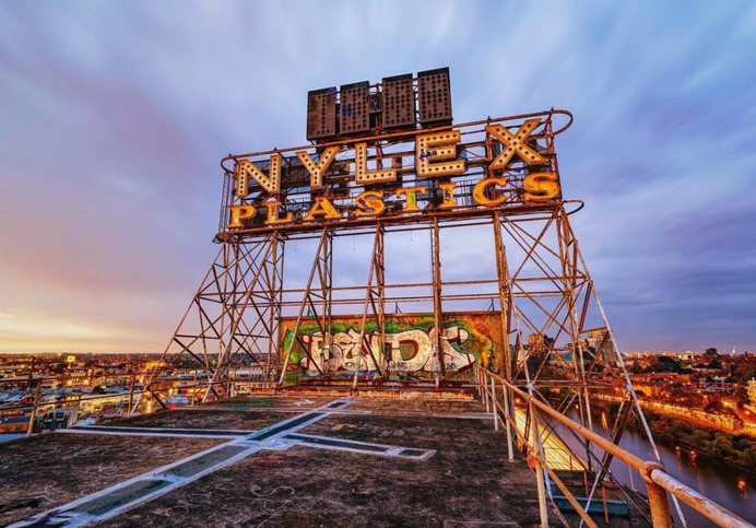 Abandoned Industrial Photography in Melbourne by Alessandro Servadei