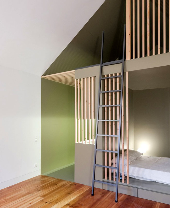 URBAstudios Turn Single Room Urban Dwelling into a House - InteriorZine