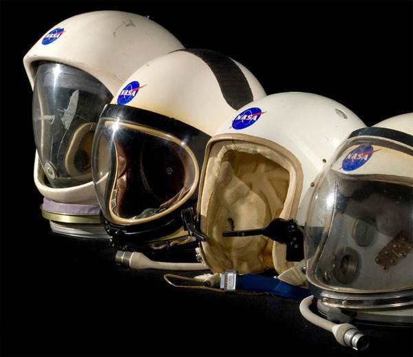 Smithsonian's Spacesuits: Number One On The Runway #helmets #nasa #mercury #1964