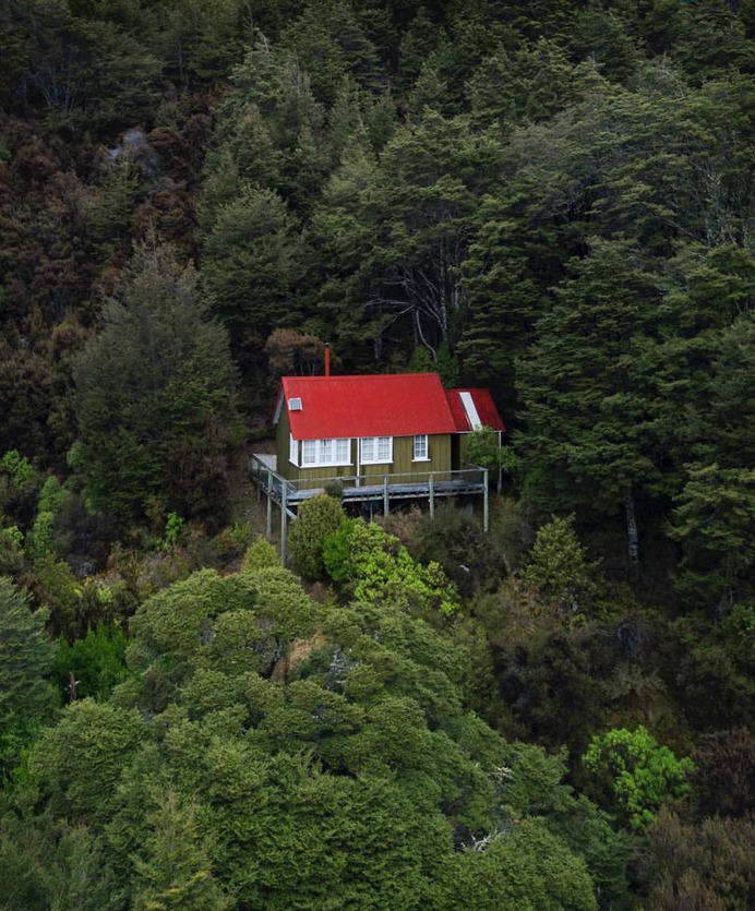 New Zealand From Above: Striking Drone Photography by Frida Berg
