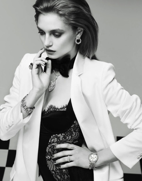Svetlana Zakharova by Nikolay Biryukov for Elle Russia #model #girl #photography #portrait #fashion #beauty