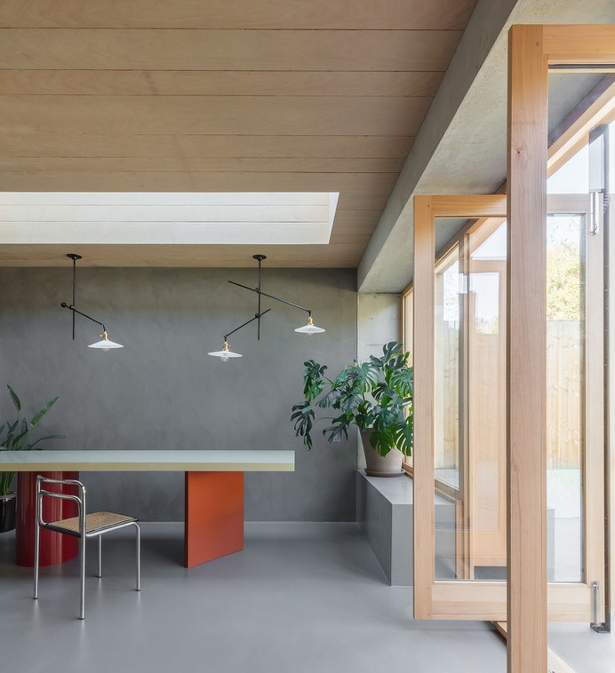 Untitled House by Szczepaniak Astridge