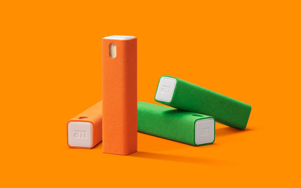 Clean Your Tech Screens with AM Photo #tech #design #clean #product #screen #am
