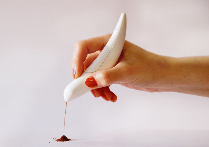 Bring your artistic flair to the kitchen with the CinniBird pen. Use cocoa powder, paprika, or other powdered edibles to create unique desig #modern #design #product #industrial #technology