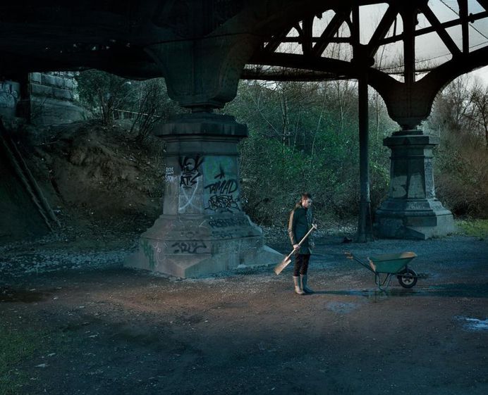 Cinematic and Atmospheric Street Photography by Geert De Taeye