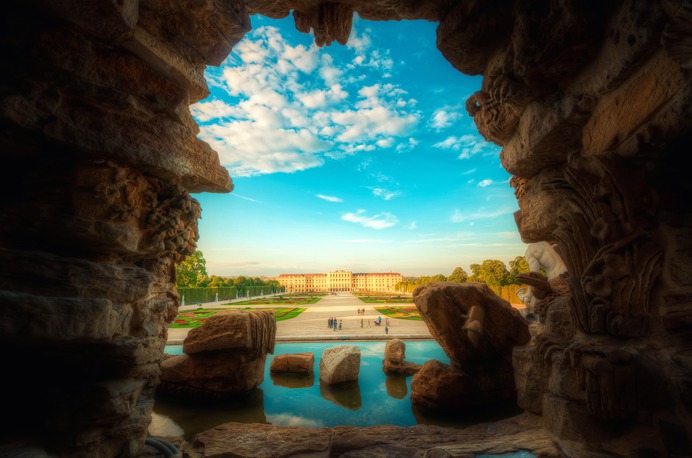 "Through The Beautiful Well" by Yuki Iwaoka #Photography #HDR #Wallpaper #Landscape