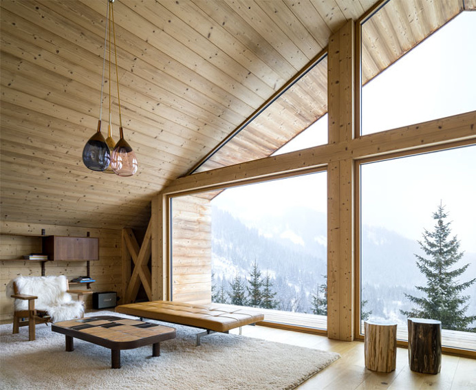 Trendy Alpine Cottage by Studio Razavi - InteriorZine