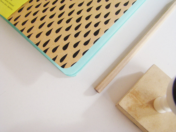 Tu Livre » Paper goods, type & print » Cuaderno de Boceto / DraftBook #gotas