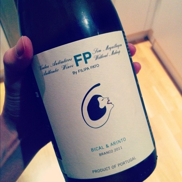 Photo by sylwiazygalo • Instagram #illustration #label #wine