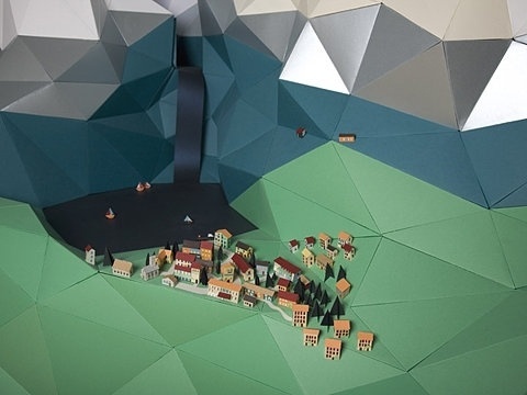 076e987ba56015051aa3ba2093e1d14386ed6fbf_m.jpg (480×360) #town #sculpture #paper #hexagon
