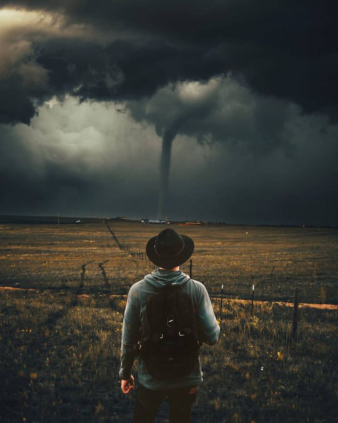 Surreal and Dreamlike Photo Manipulations by Murat Akyol