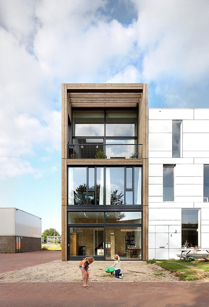 Lofthouse in Amsterdam / Marc Koehler Architects