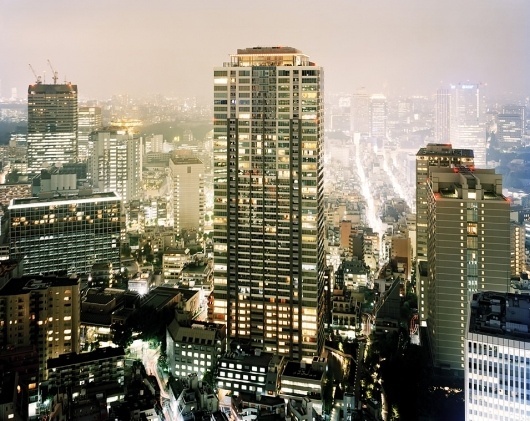 Satoshi Minakawa | September Industry #night #photography