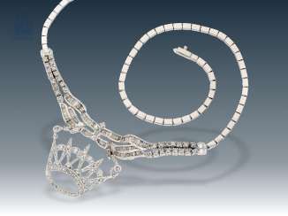 Chain/necklace: white gold, very unique vintage diamond necklace