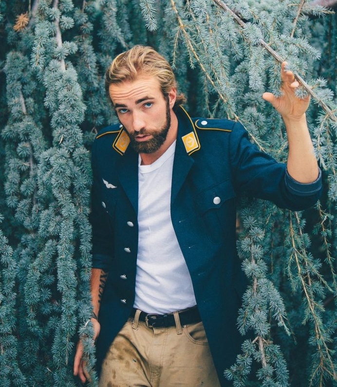 Lifestyle Portraits by Tyler Carnahan