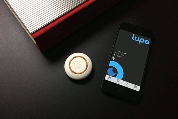 Find, secure, and control your Bluetooth gadgets. Works with smartphones and computers to even keys! #design #product #industrial #gadgets #technology