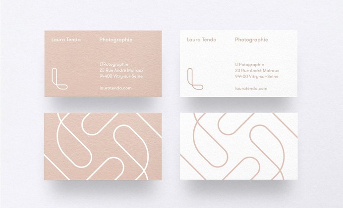 Laura Tenda Identity - Mindsparkle Mag Thømas Adnet is the designer of Laura Tenda´s brand identity. She is a French photographer who wanted to have a single identity design, modern and strong at the same time. #logo #packaging #identity #branding #design #color #photography #graphic #design #gallery #blog #project #mindsparkle #mag #beautiful #portfolio #designer