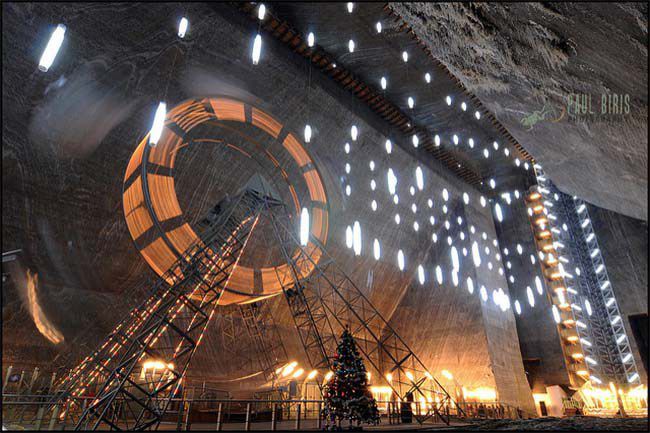 #SalinaTurda - This Underground Park Inside a Romanian Salt Mine Looks Incredible