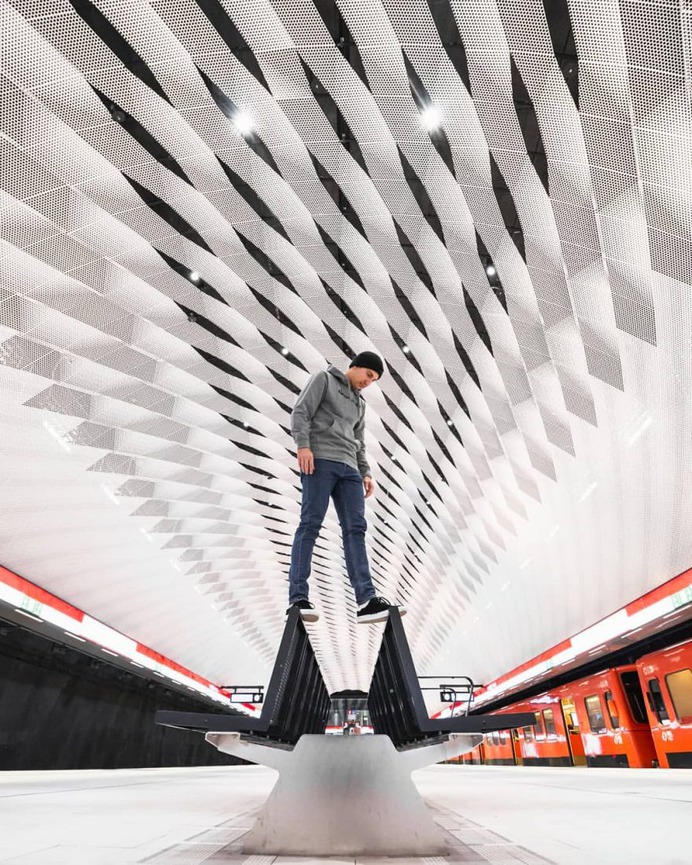 Kristo Vedenoja Captures Spectaculal Urban Scenes in Finland