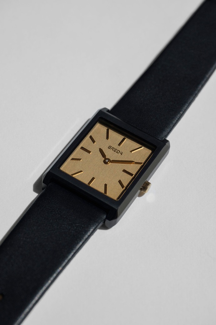 BREDA Watches KINSHIP collection - Mindsparkle Mag The BREDA Spring 2019 collection takes a modern approach to classic characteristics, an ode to the items that travel through generations while making way for new pieces to be cherished. #logo #packaging #identity #branding #design #color #photography #graphic #design #gallery #blog #project #mindsparkle #mag #beautiful #portfolio #designer