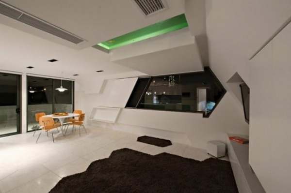 Graffiti and Architecture - Together in a Modern Building #modern #graffiti #architecture #inte #and