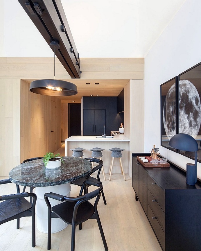 Cabin Interior Design in Toronto Inspired from Vernacular Northern Ontario Cottage