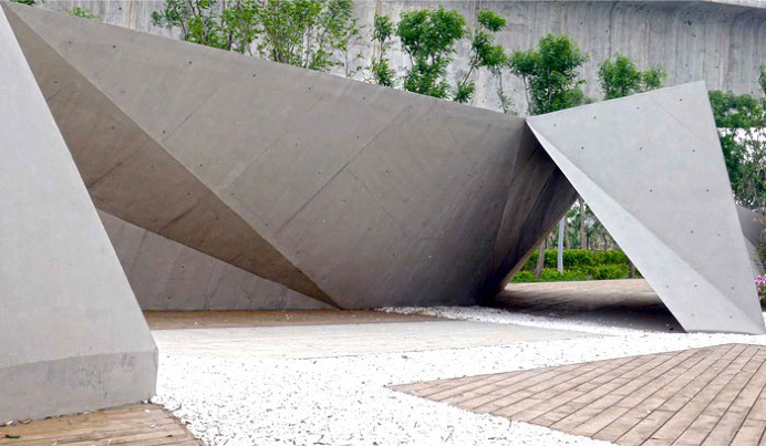 Sunken Garden by Plasma Studio - #architecture, #outdoor, #architecture, #garden, #landscaping,