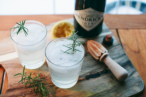 7 #bottle #drink #tonic #gin #ice