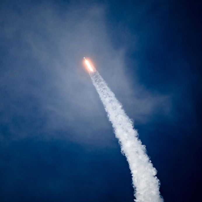 Rocket Launches and Space Photography by Erik Kuna