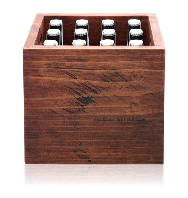 11_28_12_equatorbeer_6.jpg #beer #equator #packaging #box #wood