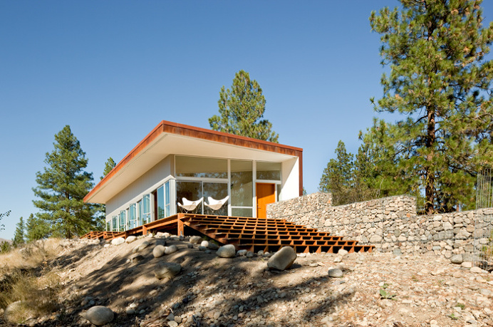 Sustainable Hill House