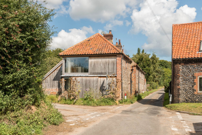 Letheringsett Holt, Norfolk | The Modern House