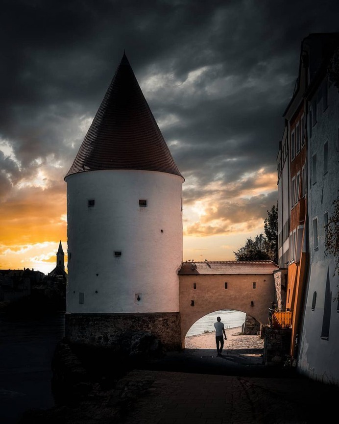 Moody and Cinematic Urban Landscapes by Kevin Hufnagl