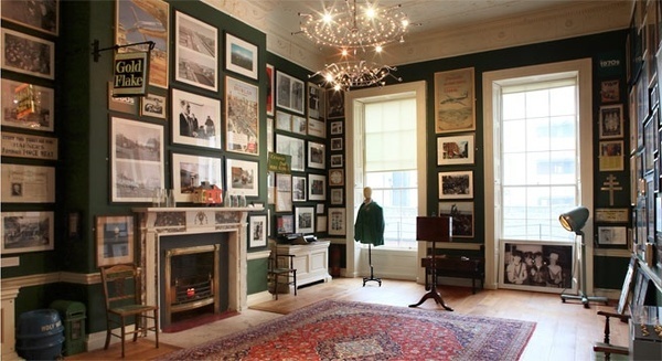 The Little Museum of Dublin #walls #frames #decor