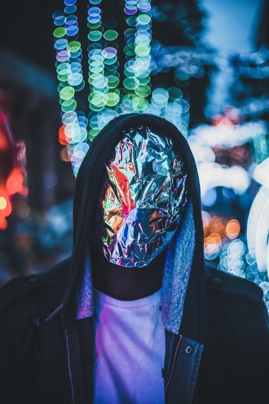 How Can You Protect Yourself Online from Unwanted Looks? Via @onreact