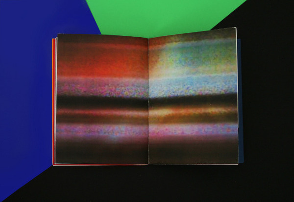 Creative process Laura Knoops | Graphic design #kinetic #pixel