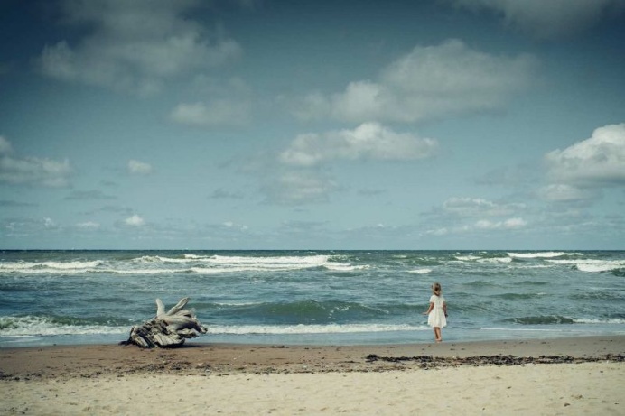 Beautiful Kids Photography by Rasa Razaniene