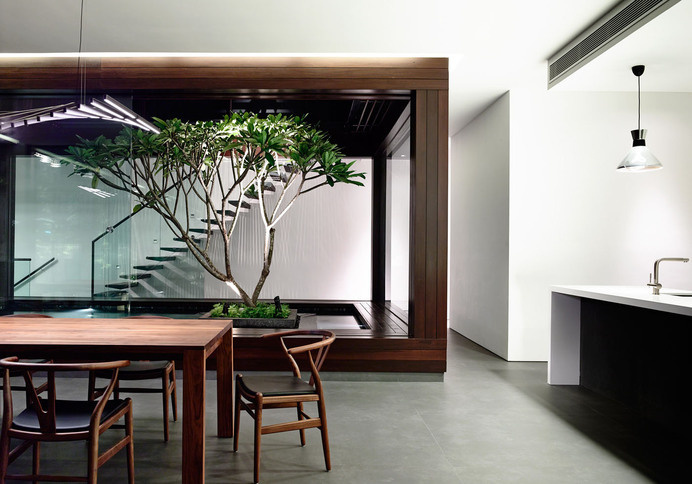 Vertical Court by HYLA Architects #interior #minimalist