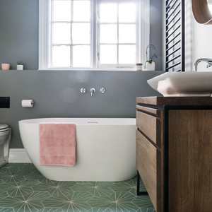 gren tile floor