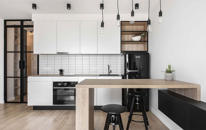 Small Urban Dwelling with Scandinavian and Feminine Accents - InteriorZine