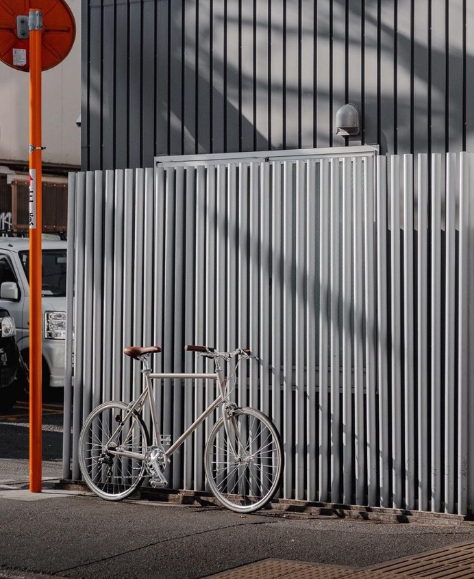 Striking Street Photography in Tokyo by Ben Richards